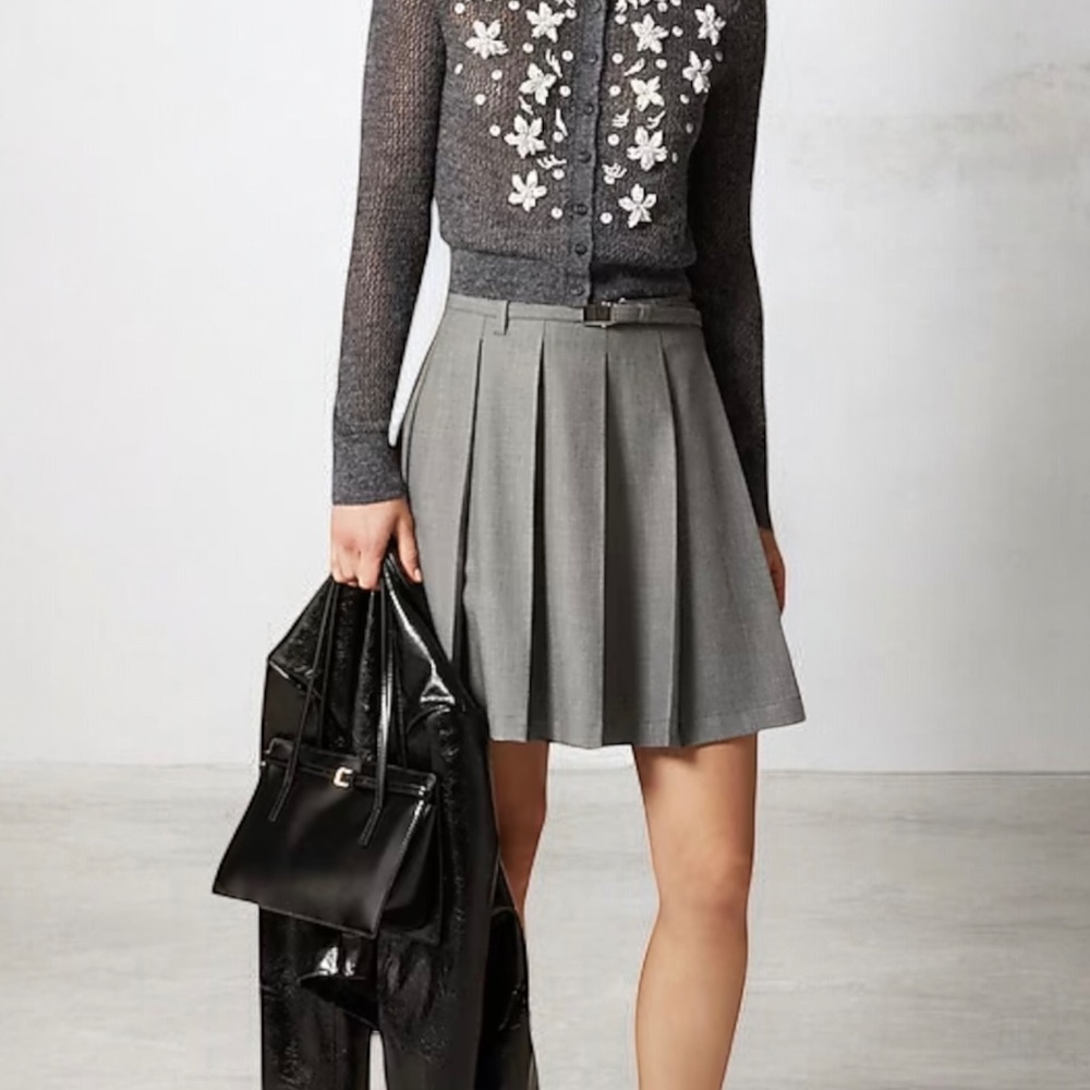 Statement Sweater - Picture 3 of 3